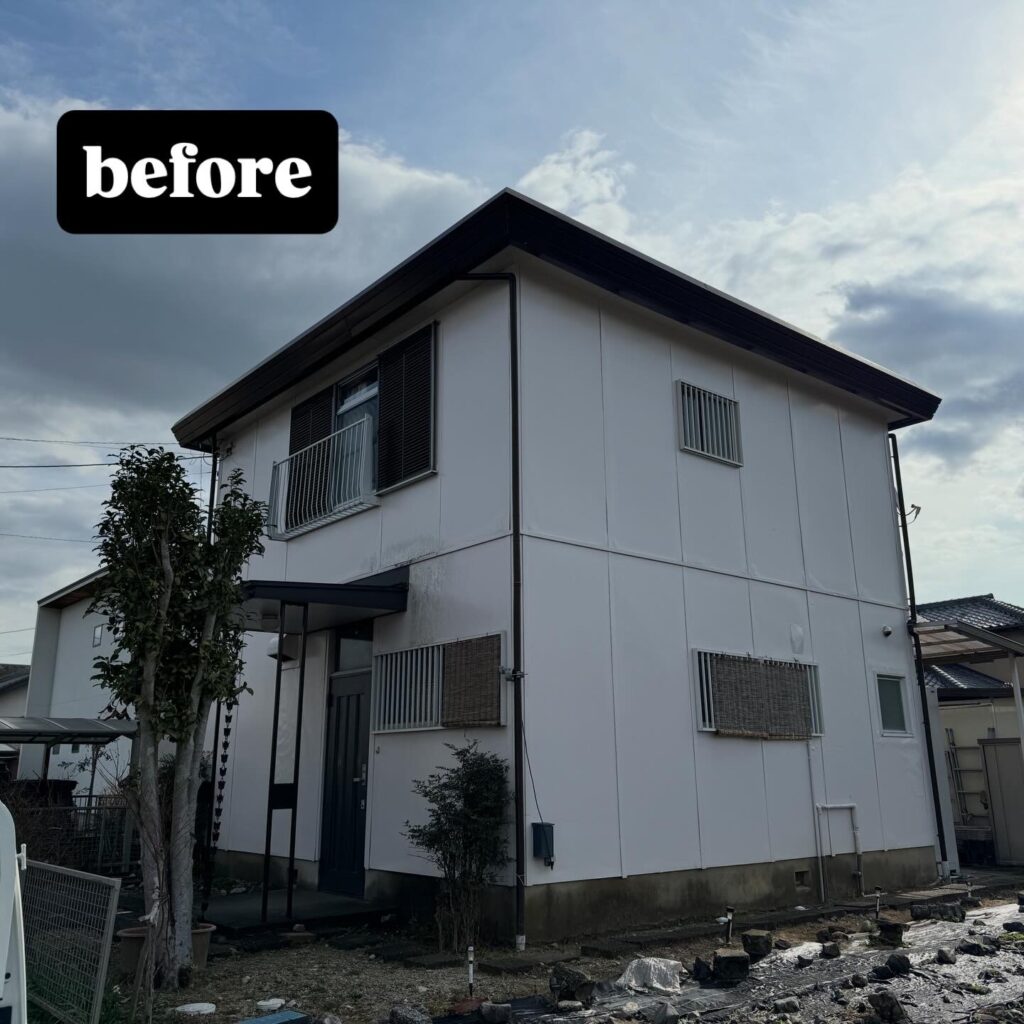 菰野町　外壁板金工事　施工前